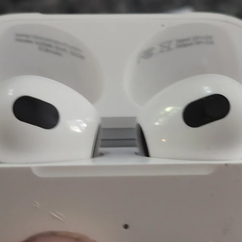 Apple AirPods Pro - White